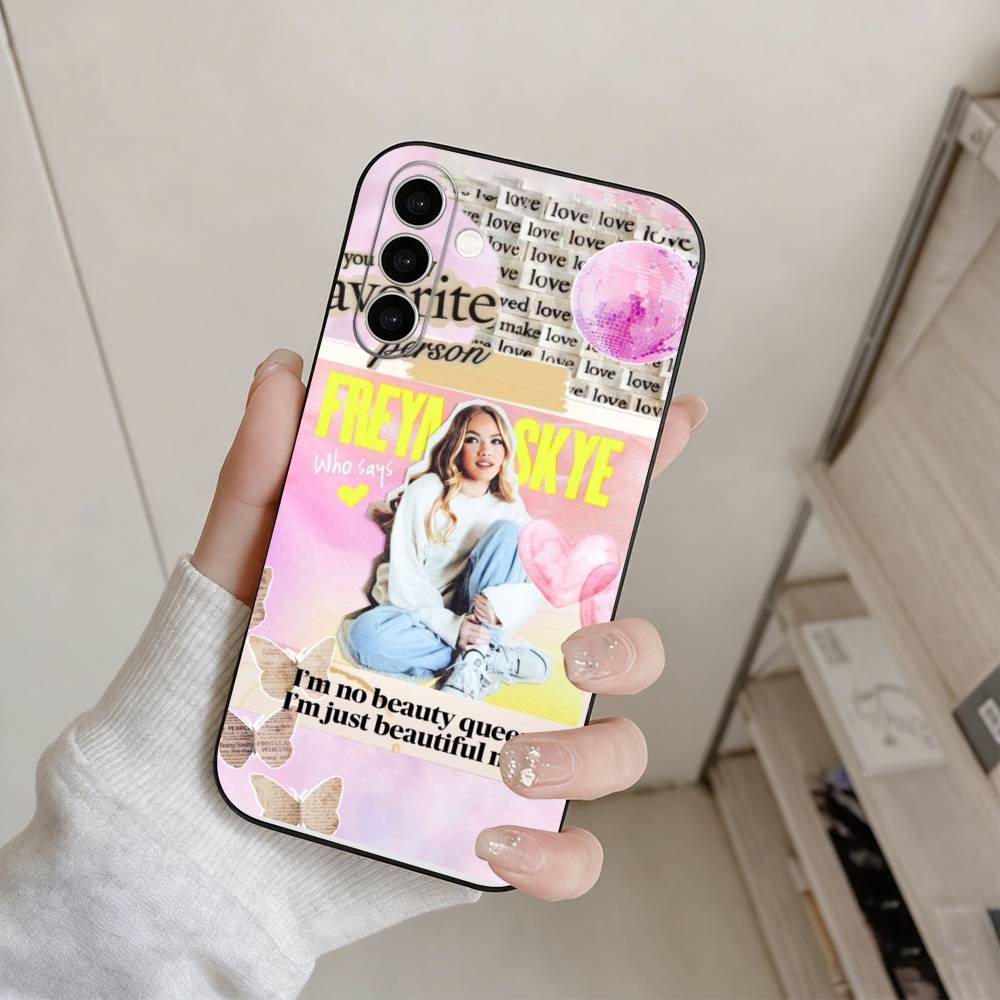 Coque de téléphone F-Freya Sky - Street Fashion Store avis et prix