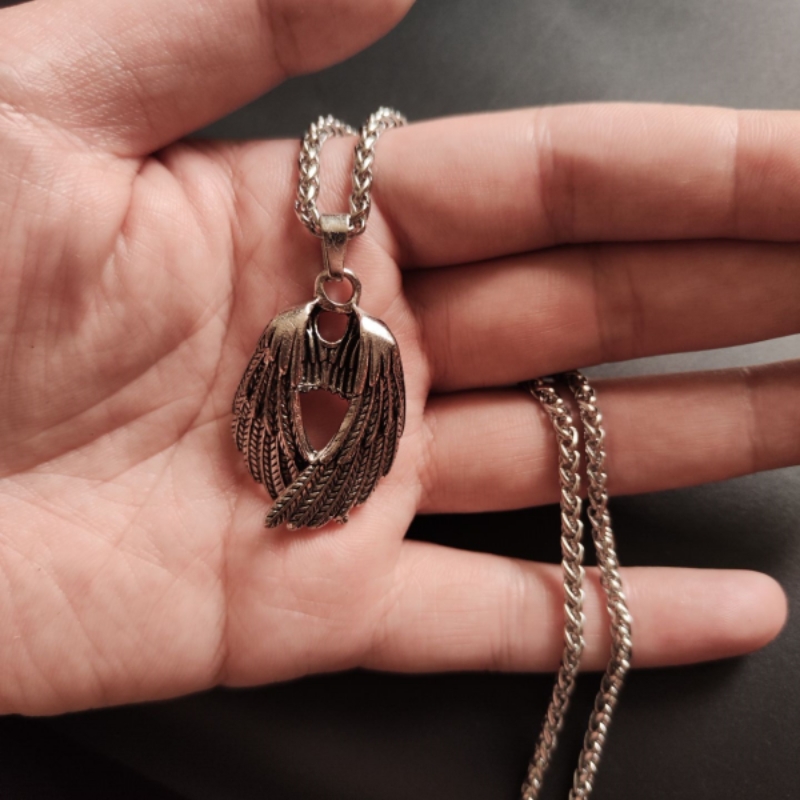 Collier rétro niche avec ailes - Japanese Street Fashion Female avis et prix